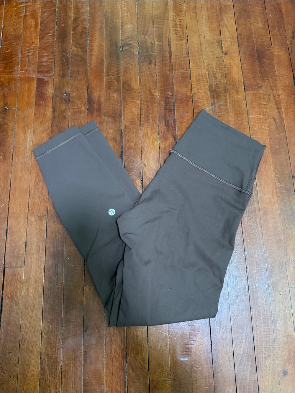 Lululemon Wunder Train 25” - Size 8 - Java